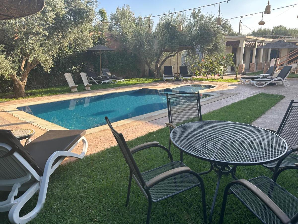 Hotel Oasis Merasi Marrakech Lagouassem